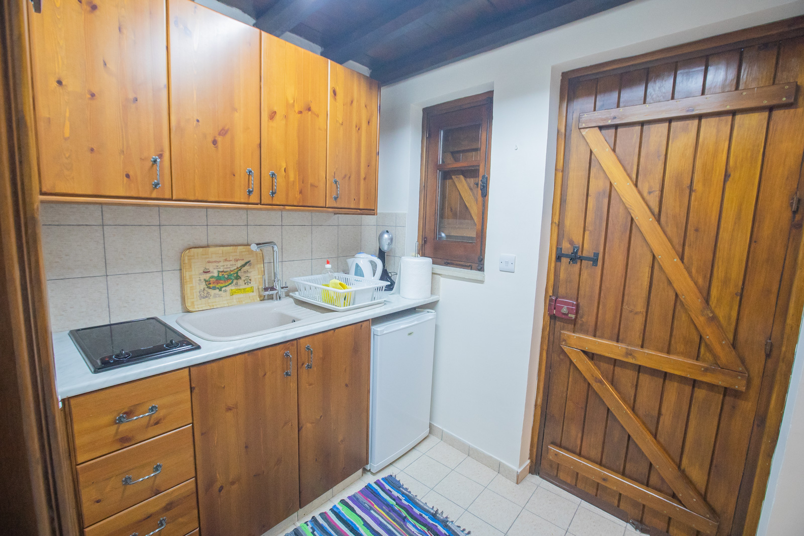 Studio with View thumbnail 8